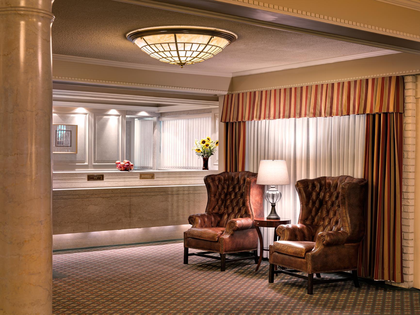 Royal Scot Hotel & Suites Victoria Zewnętrze zdjęcie